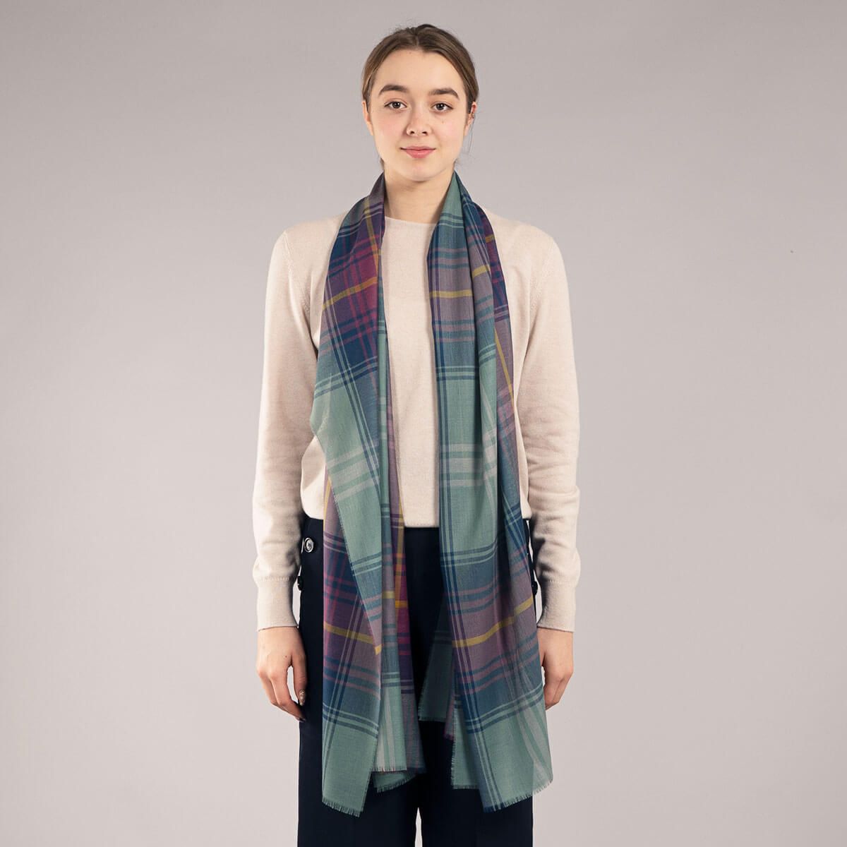 Alba Fine Merino Scarf
