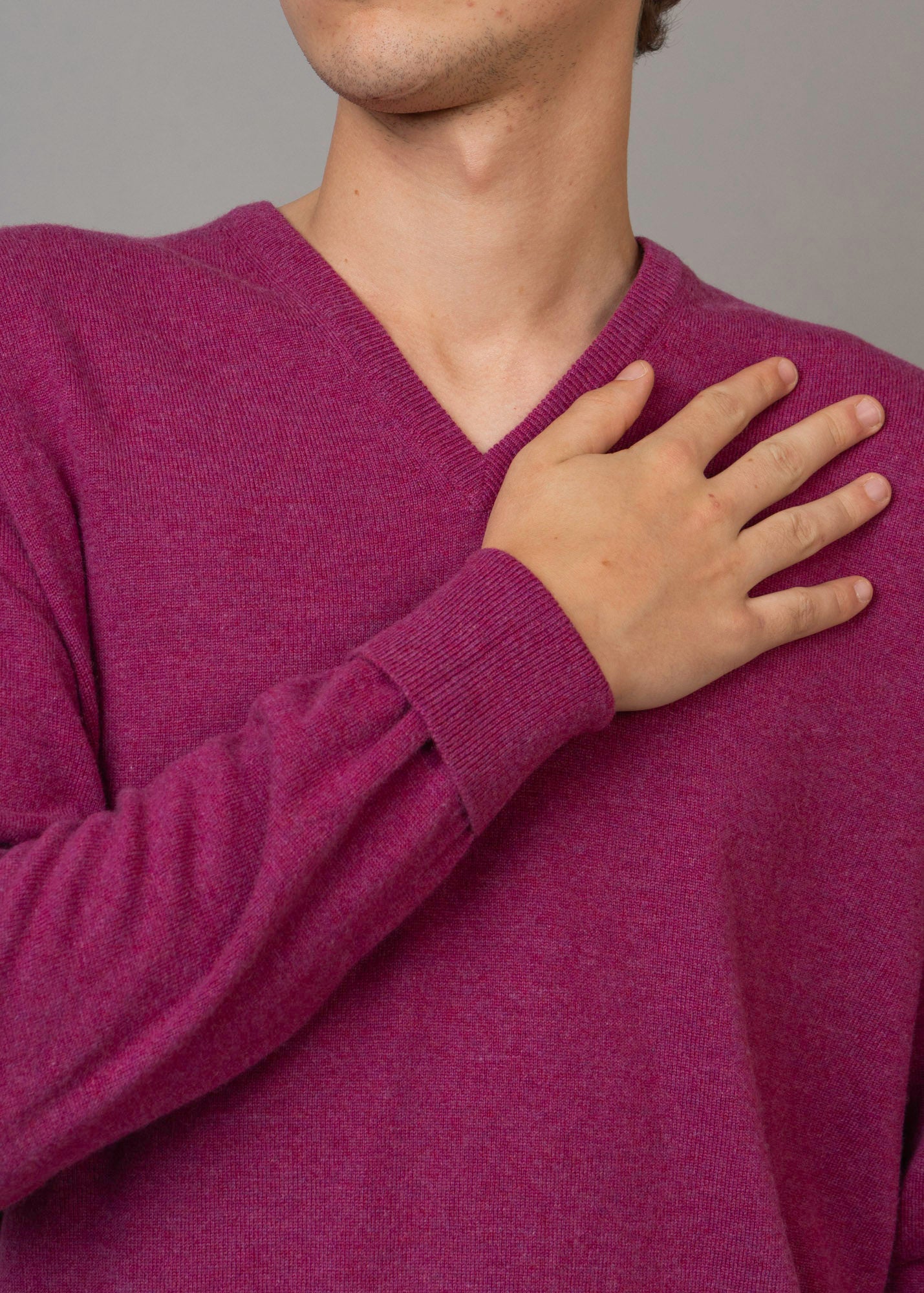 Superfine Cashmere V-Neck Jumper