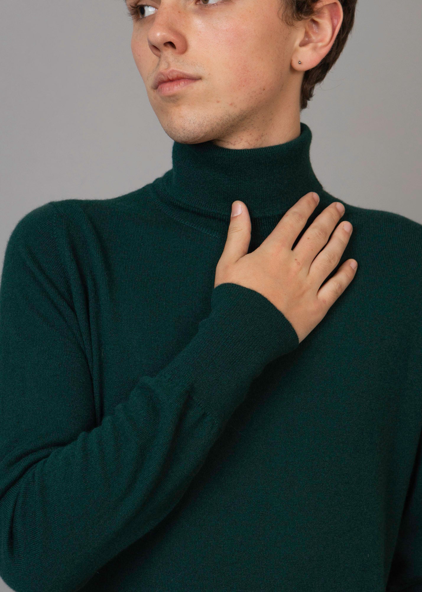 Classic Cashmere Roll Neck Jumper