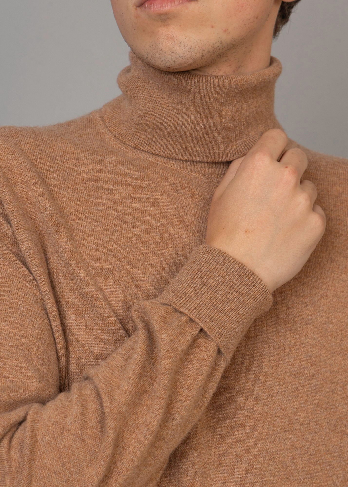 Classic Cashmere Roll Neck Jumper