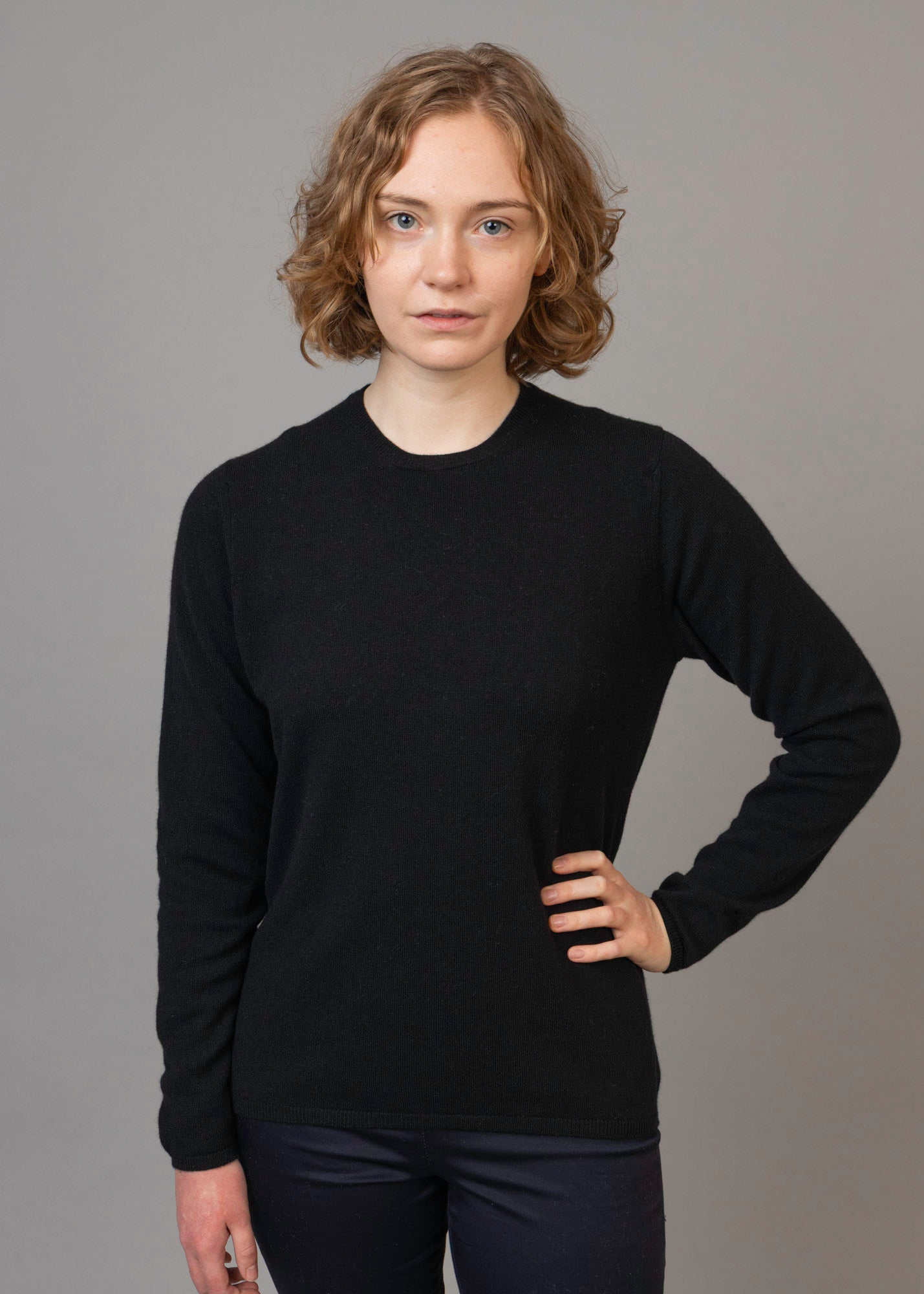 Classic Cashmere Crew Neck Jumper