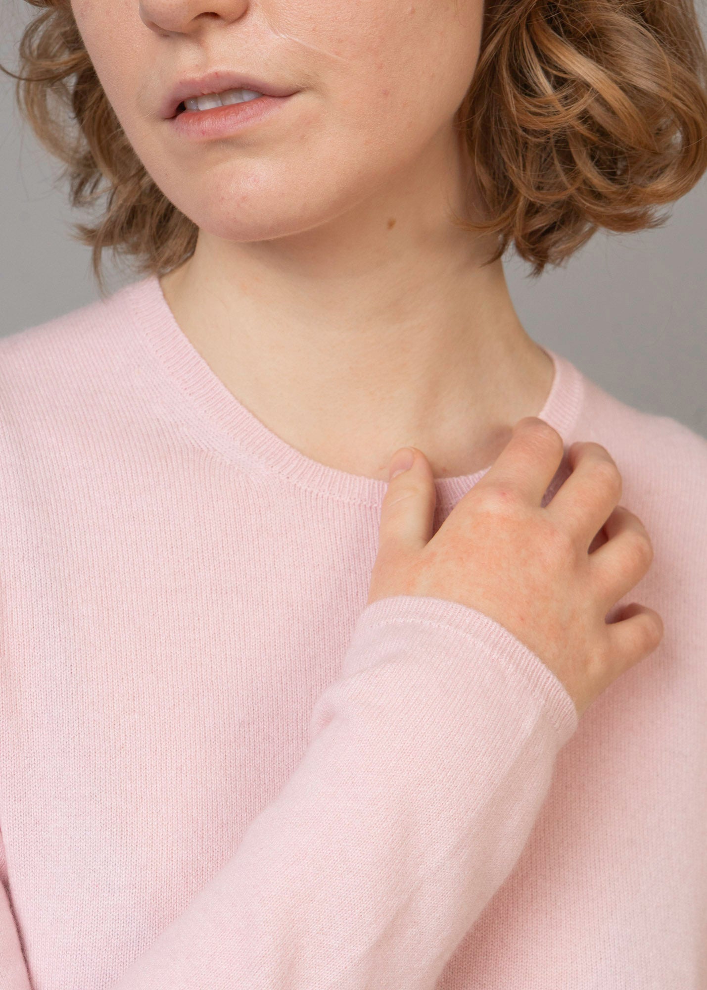 Classic Cashmere Crew Neck Jumper